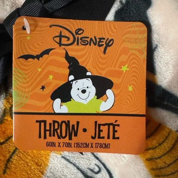 Disney Winnie the Pooh Halloween Plush Throw Blanket - Picture 2 of 3